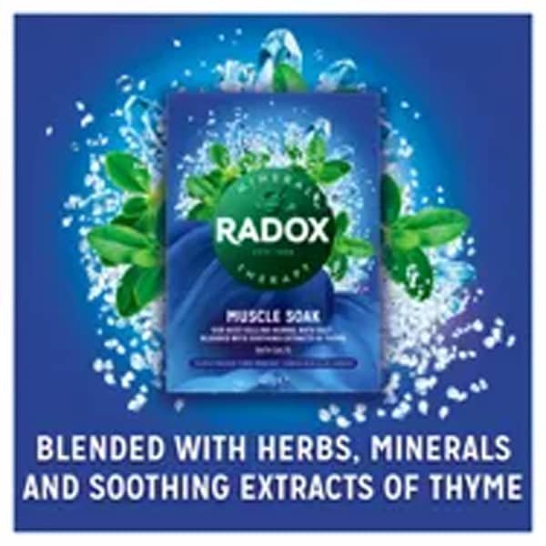 Radox Bath Salts Muscle Soak 400g - Image 3